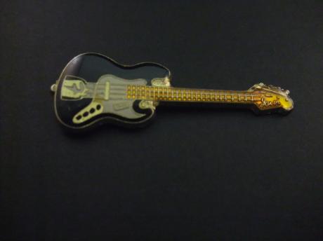 Godin elektrische gitaar ( gele snaren )